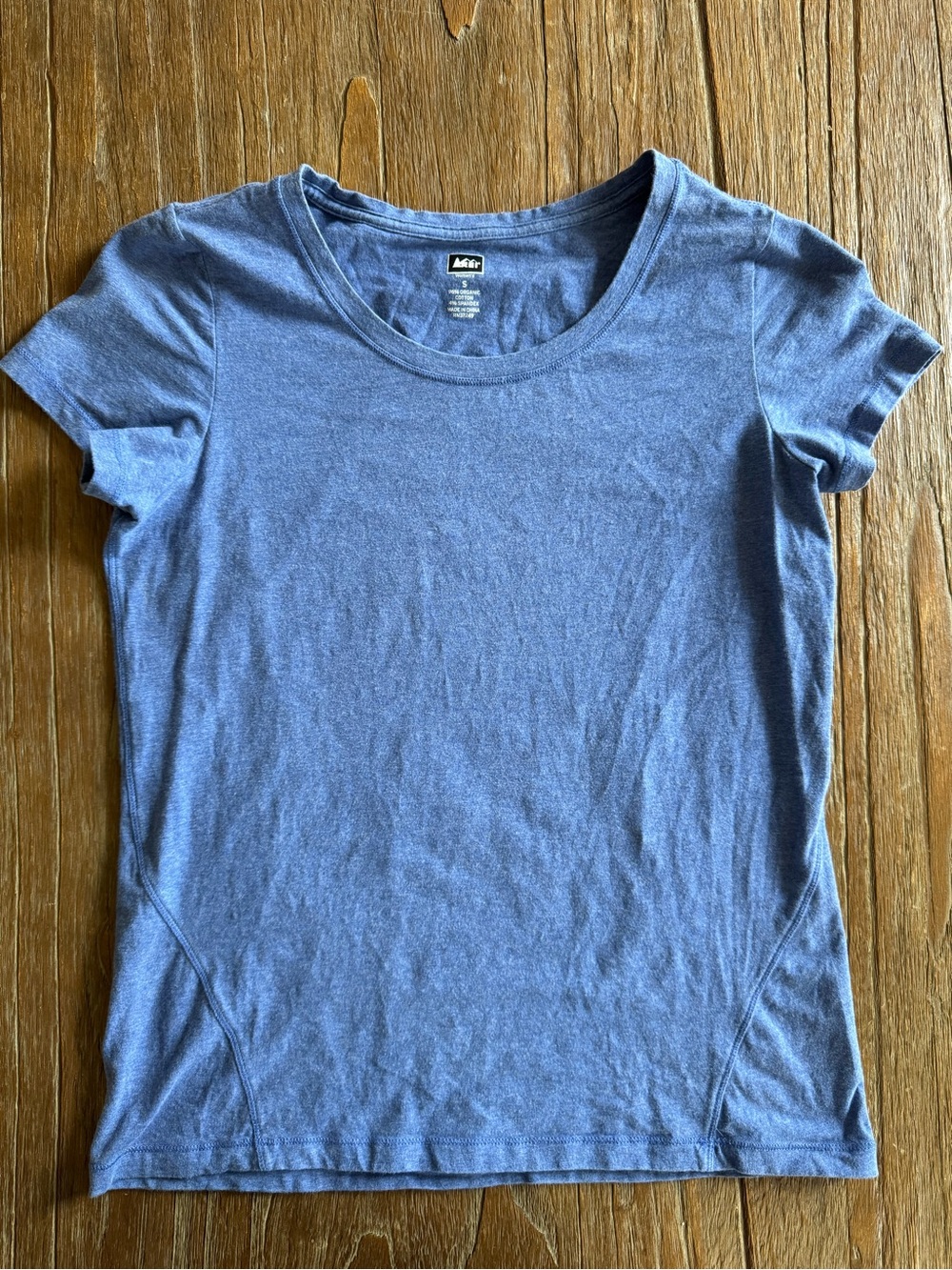 Vintage 2010s REI Women’s Athletic T-Shirt Tapered Blue Organic Cotton Blend S